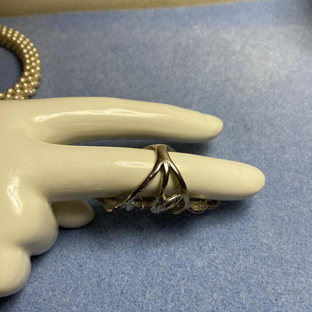 $5 When Bundled- Vintage Statement Ring - image 4